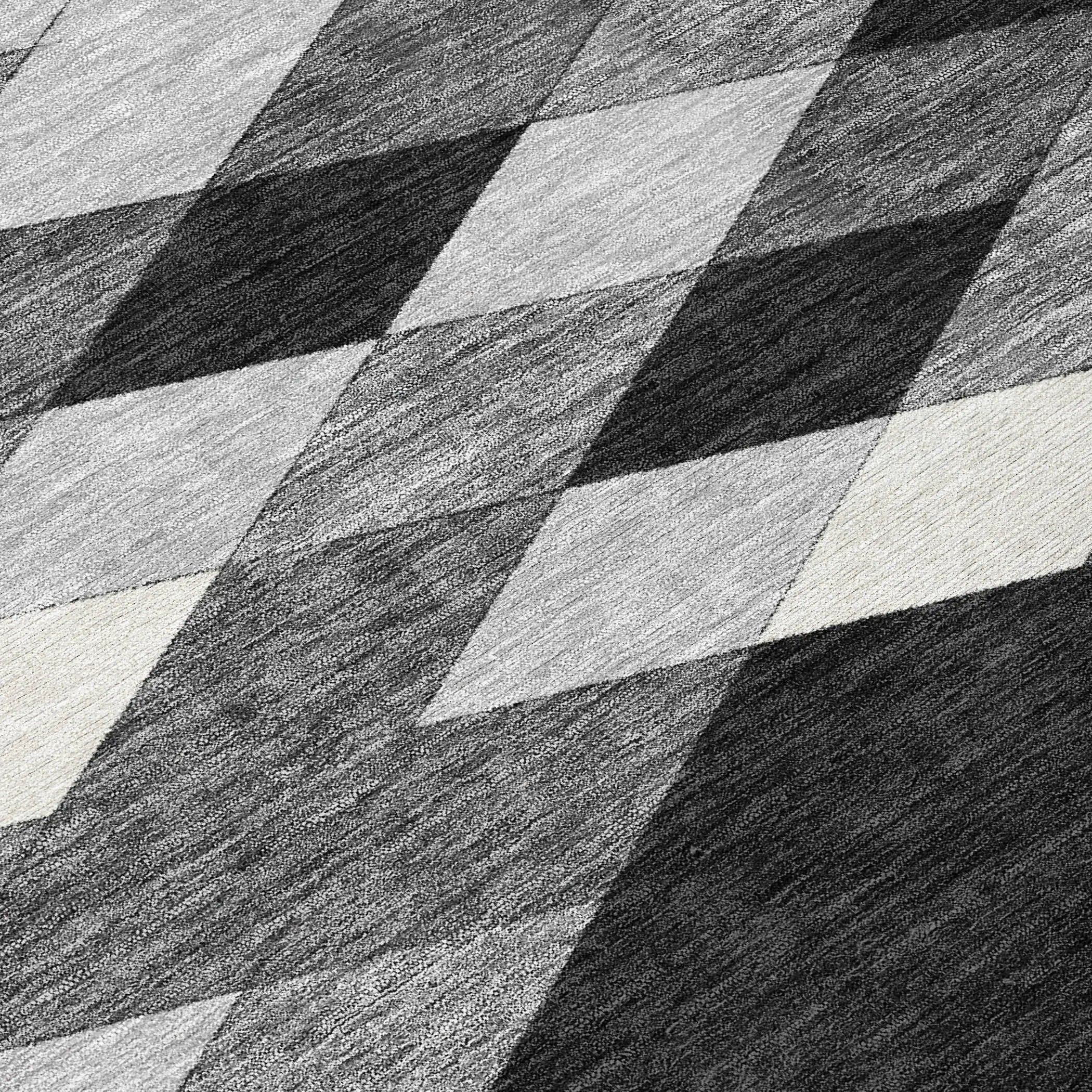 3' X 5' Black And Gray Geometric Washable Indoor Outdoor Area Rug Homeroots Outdoor