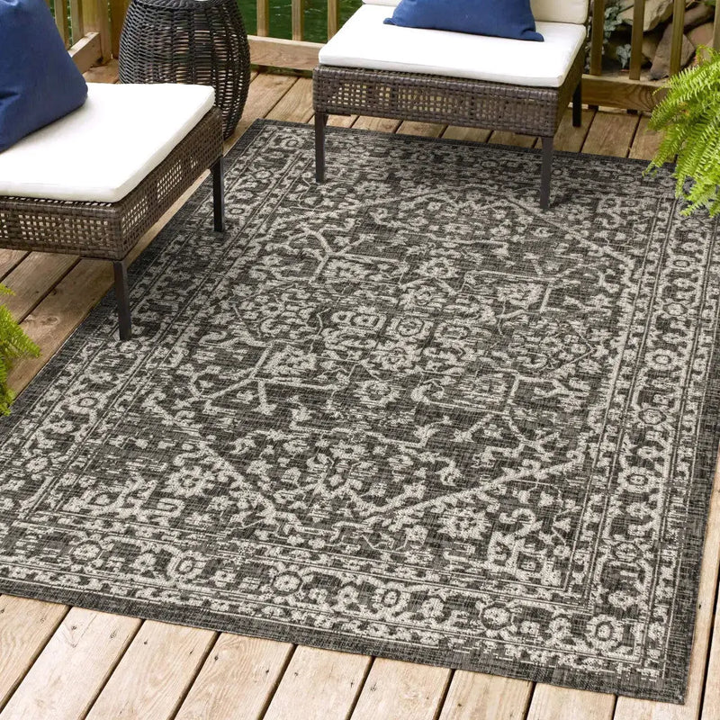 3' X 5' Black And Gray Medallion Indoor Outdoor Area Rug Homeroots Outdoor