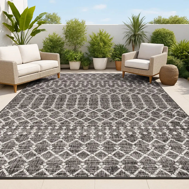 3' X 5' Black And Gray Trellis Indoor Outdoor Area Rug Homeroots Outdoor