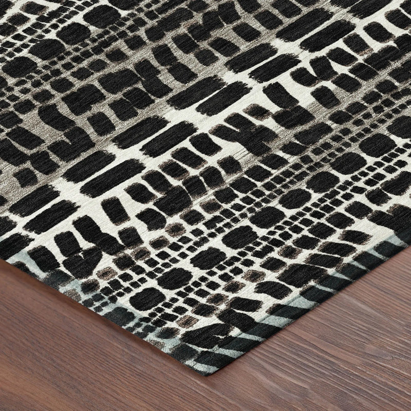 3' X 5' Black And Ivory Abstract Washable Indoor Outdoor Area Rug Homeroots Outdoor