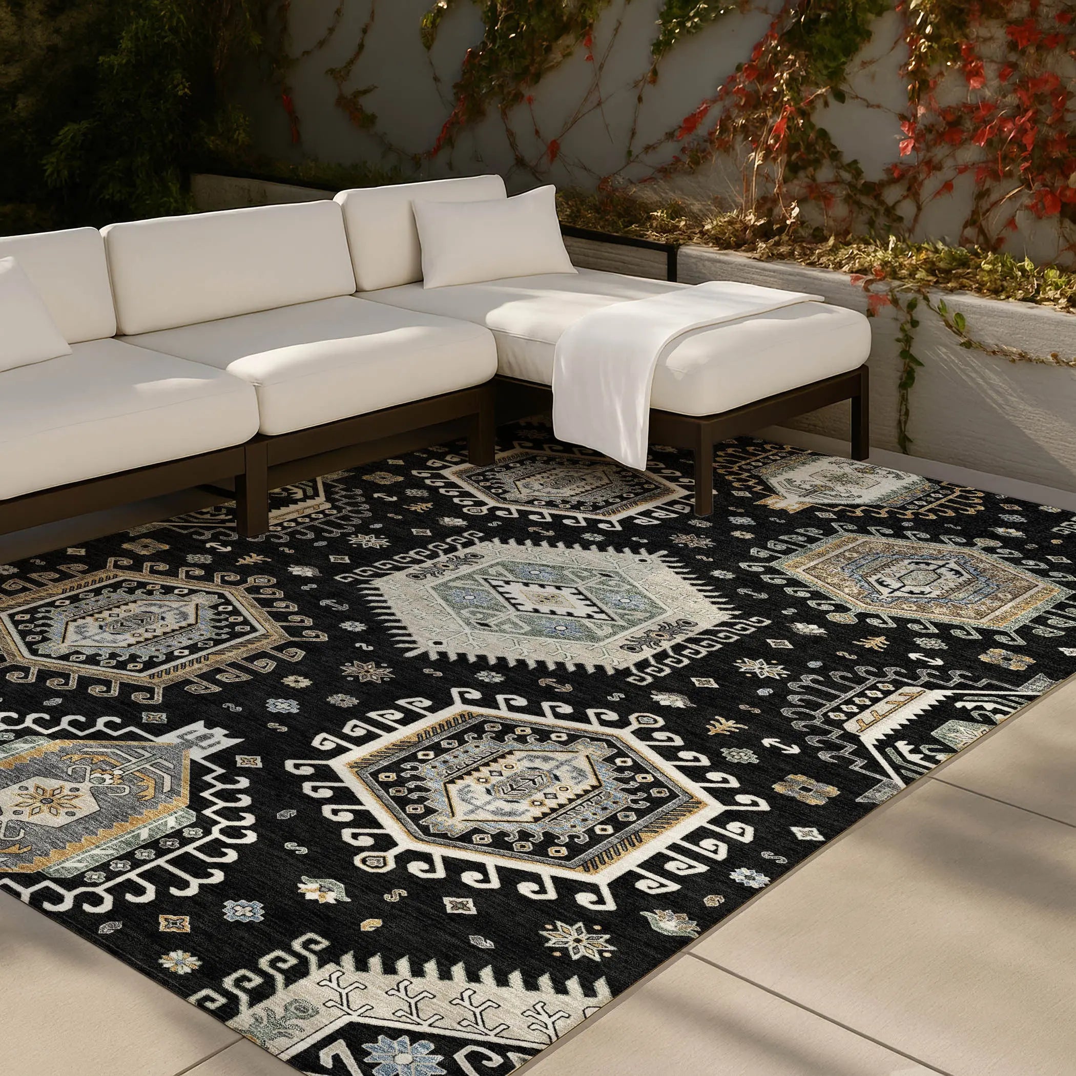 3' X 5' Black And Ivory Tribal Washable Indoor Outdoor Area Rug Homeroots Outdoor