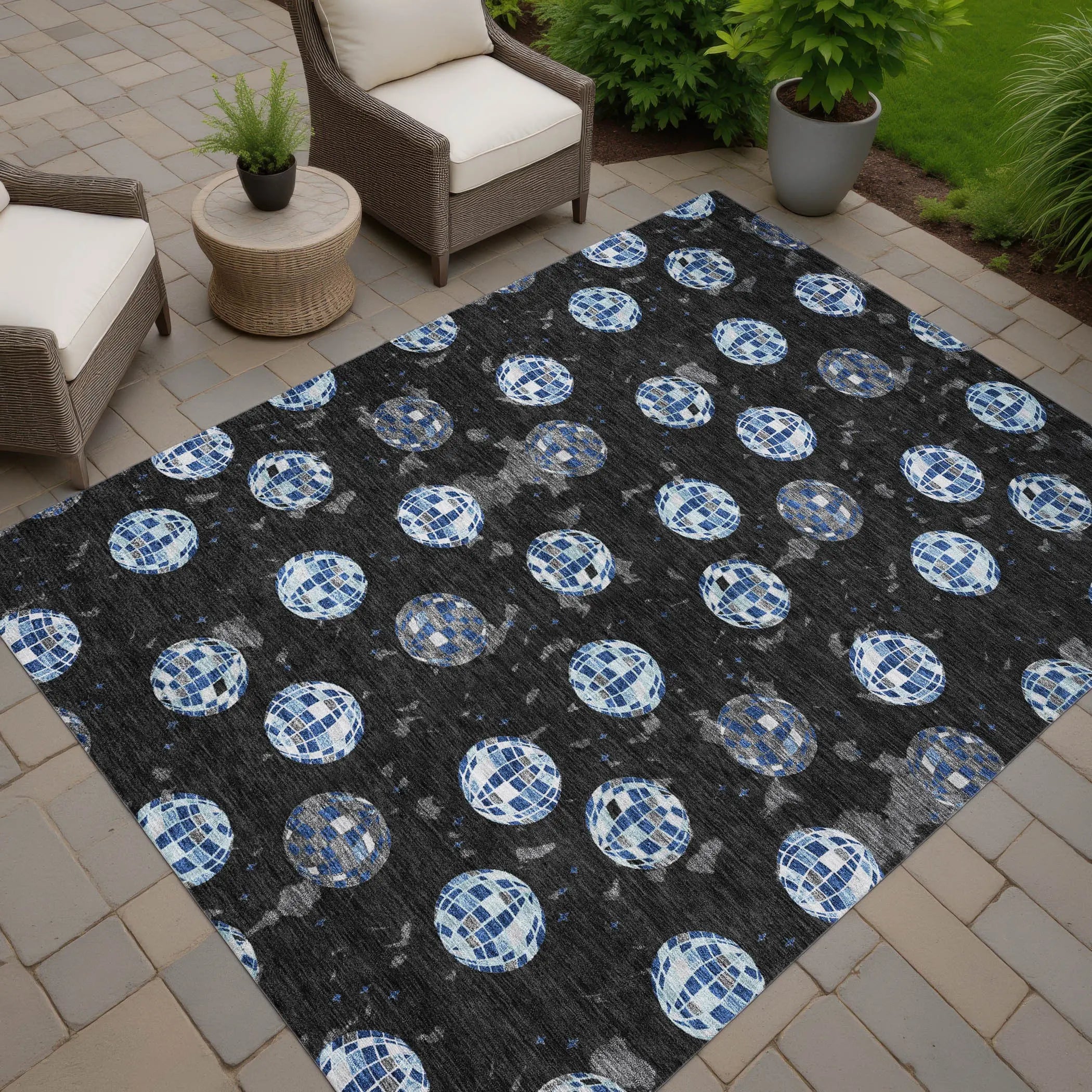 3' X 5' Black And Red Geometric Washable Indoor Outdoor Area Rug Homeroots Outdoor