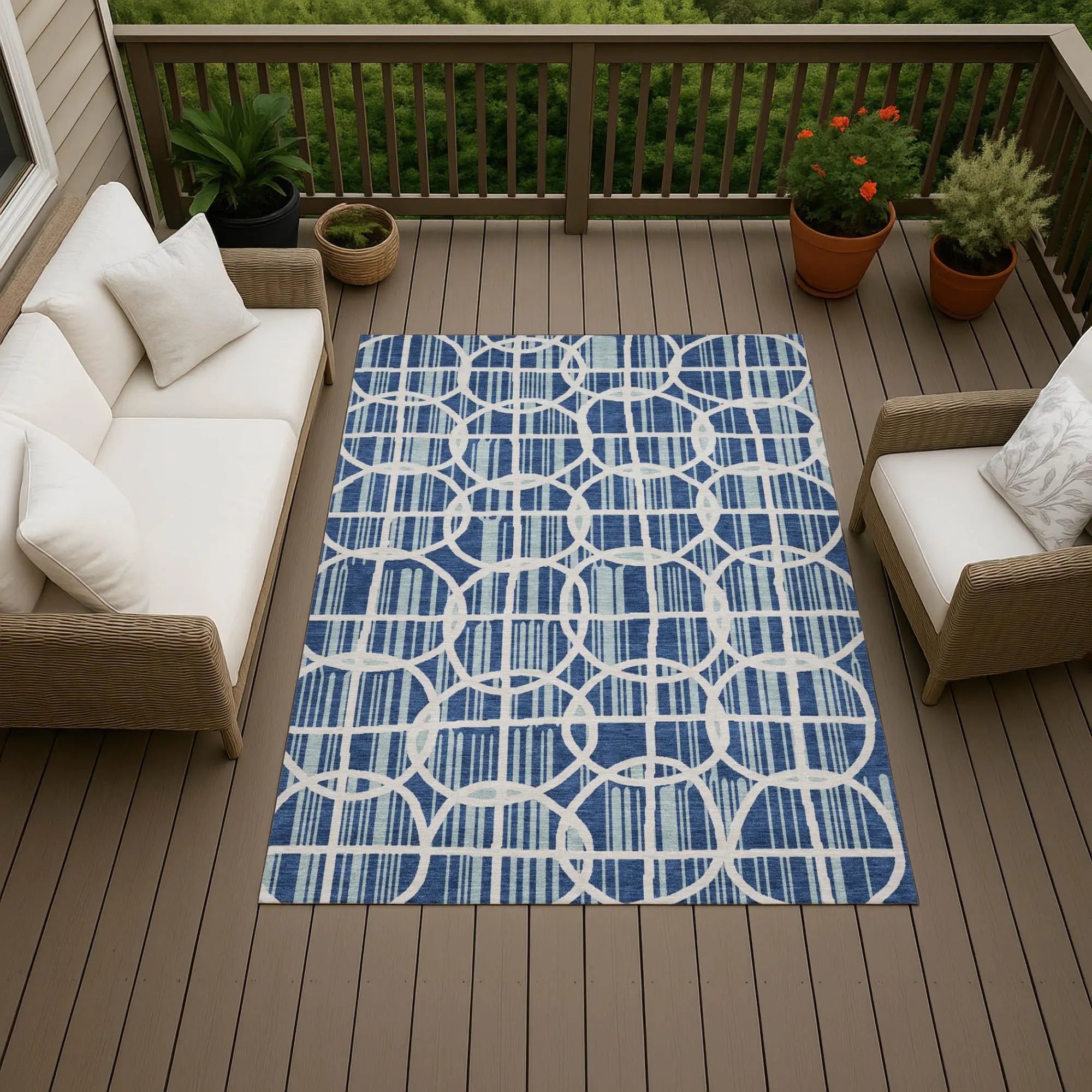 3' X 5' Blue And Silver Geometric Washable Indoor Outdoor Area Rug Homeroots Outdoor
