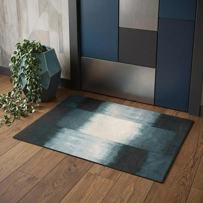 3' X 5' Blue And White Abstract Washable Area Rug With UV Protection Homeroots Home Decor