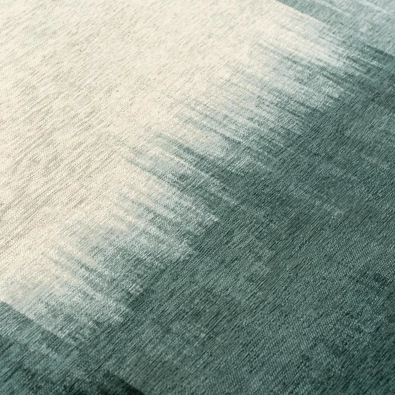 3' X 5' Blue And White Abstract Washable Area Rug With UV Protection Homeroots Home Decor