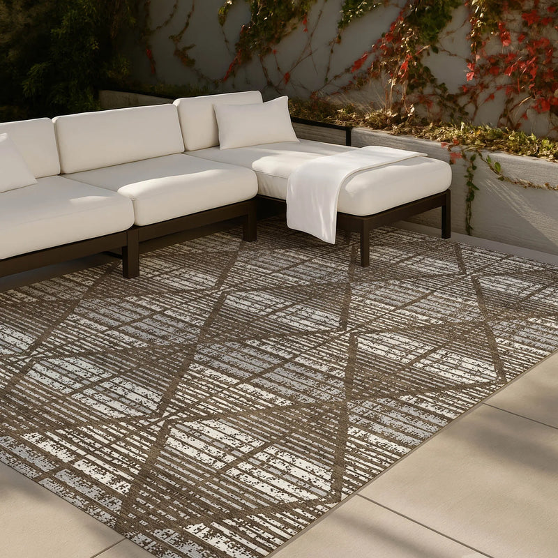 3' X 5' Chocolate And Beige Geometric Washable Indoor Outdoor Area Rug Homeroots Outdoor