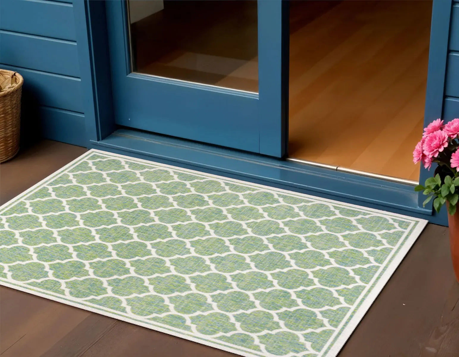 3' X 5' Cream And Green Geometric Indoor Outdoor Area Rug Homeroots Outdoor