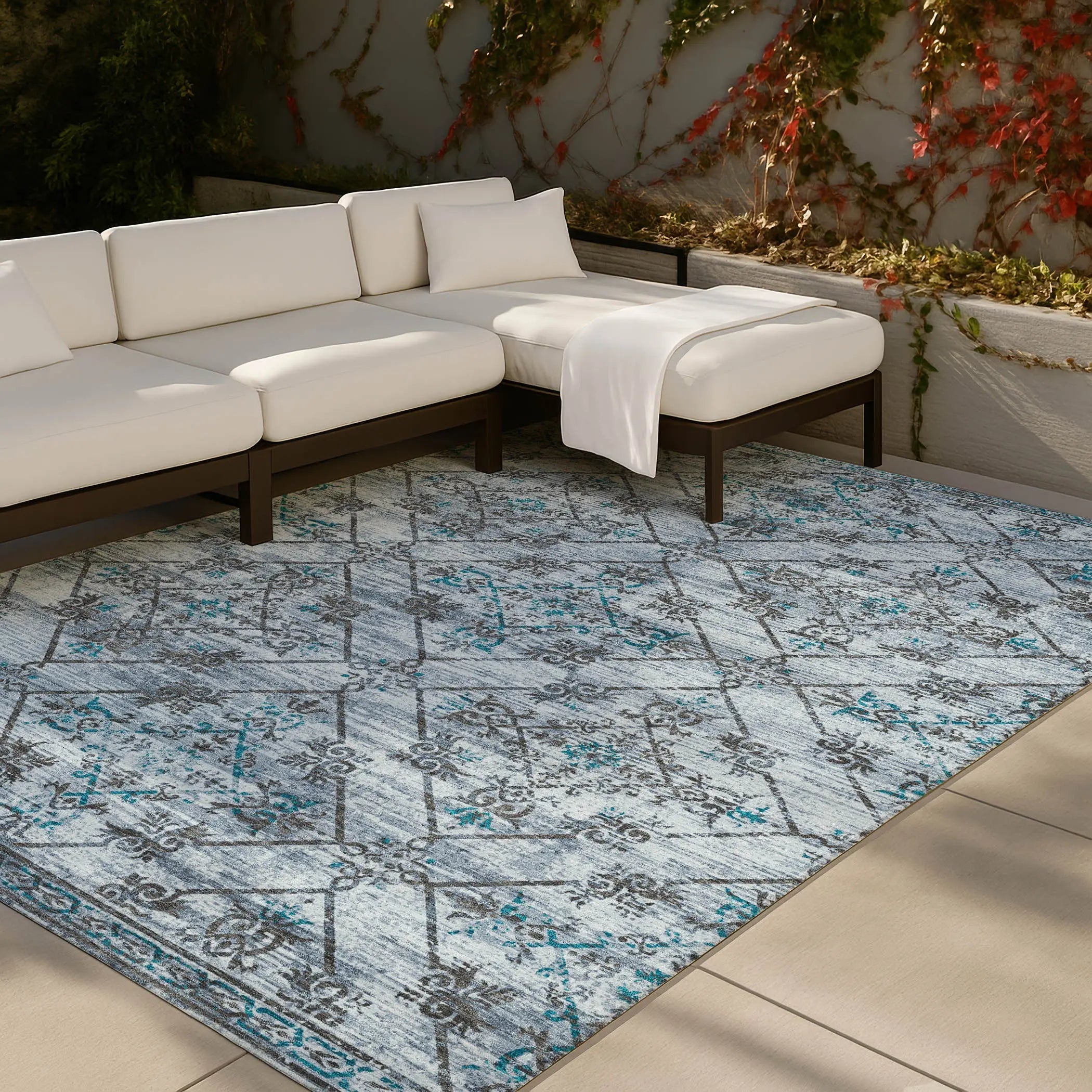 3' X 5' Denim Blue And Ivory Geometric Washable Indoor Outdoor Area Rug Homeroots Outdoor