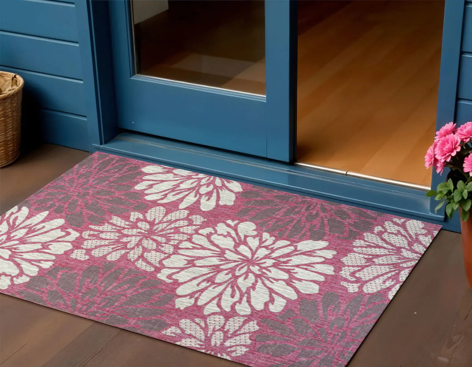 3' X 5' Fuchsia And Light Gray Floral Indoor Outdoor Area Rug Homeroots Outdoor