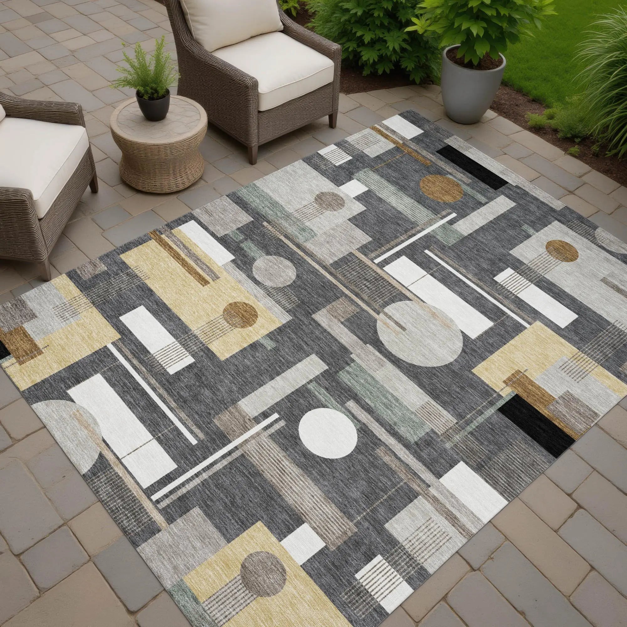 3' X 5' Graphite And Gray Geometric Washable Indoor Outdoor Area Rug Homeroots Outdoor