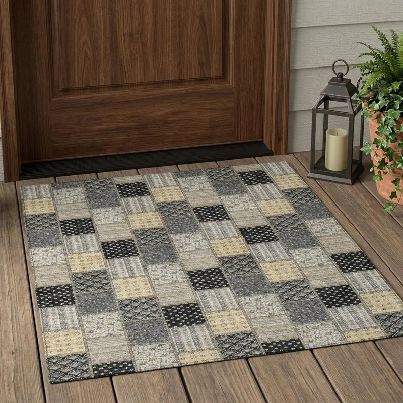 3' X 5' Graphite And Gray Patchwork Washable Indoor Outdoor Area Rug Homeroots Outdoor