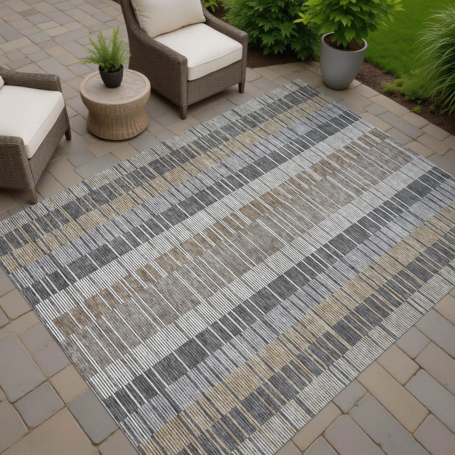 3' X 5' Gray And Graphite Striped Washable Indoor Outdoor Area Rug Homeroots Outdoor