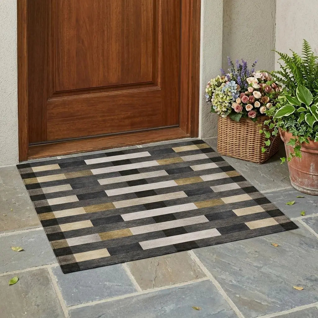 3' X 5' Gray And Graphite Striped Washable Indoor Outdoor Area Rug Homeroots Outdoor