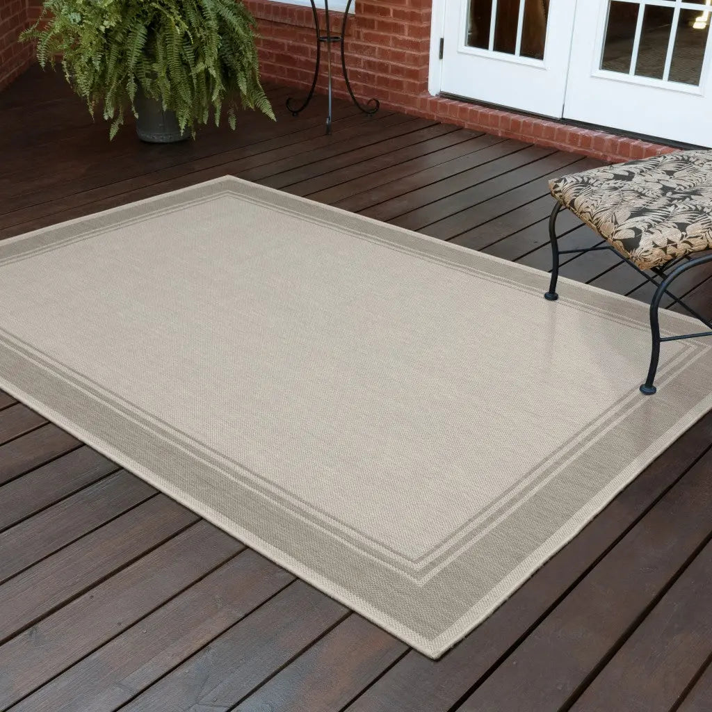 3' X 5' Gray And Ivory Indoor Outdoor Area Rug Homeroots Outdoor