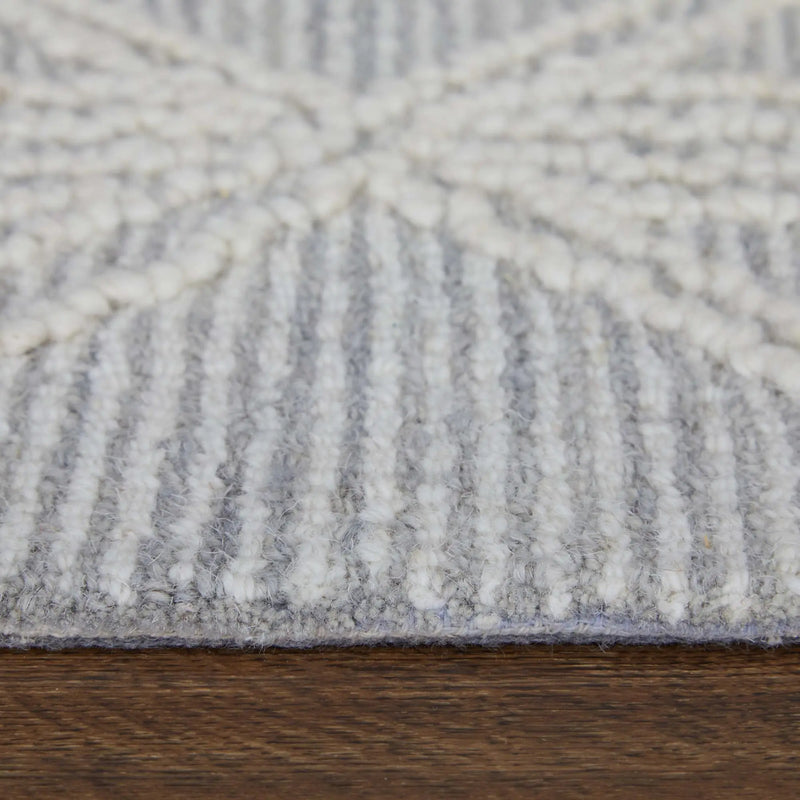 3' X 5' Gray And Ivory Wool Geometric Hand Tufted Area Rug Homeroots Home Decor