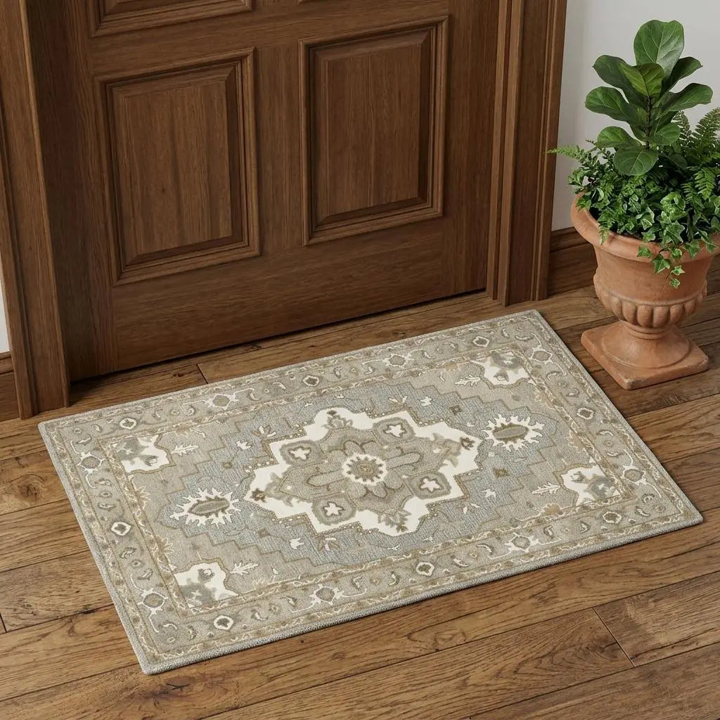 3' X 5' Gray And Natural Wool Medallion Hand Tufted Area Rug Homeroots Home Decor