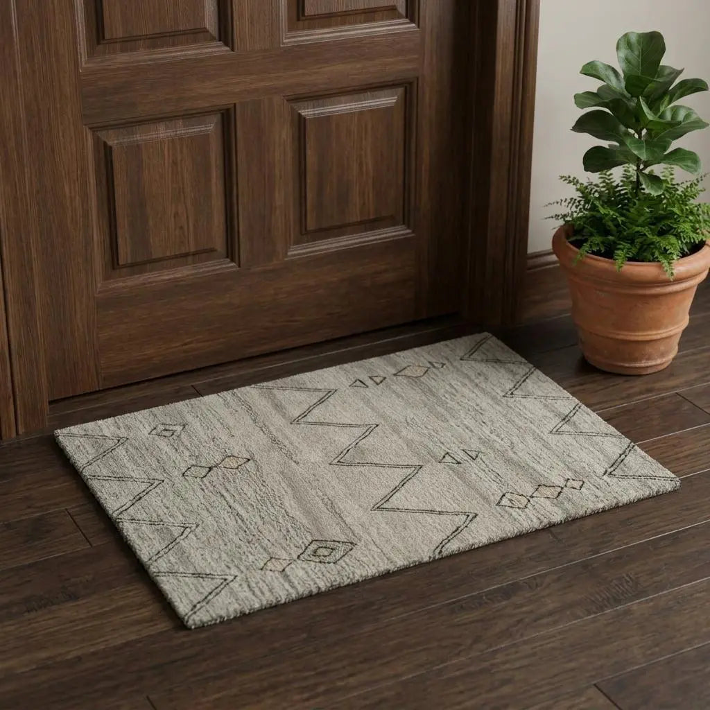 3' X 5' Gray And Natural Wool Tribal Hand Tufted Area Rug Homeroots Home Decor
