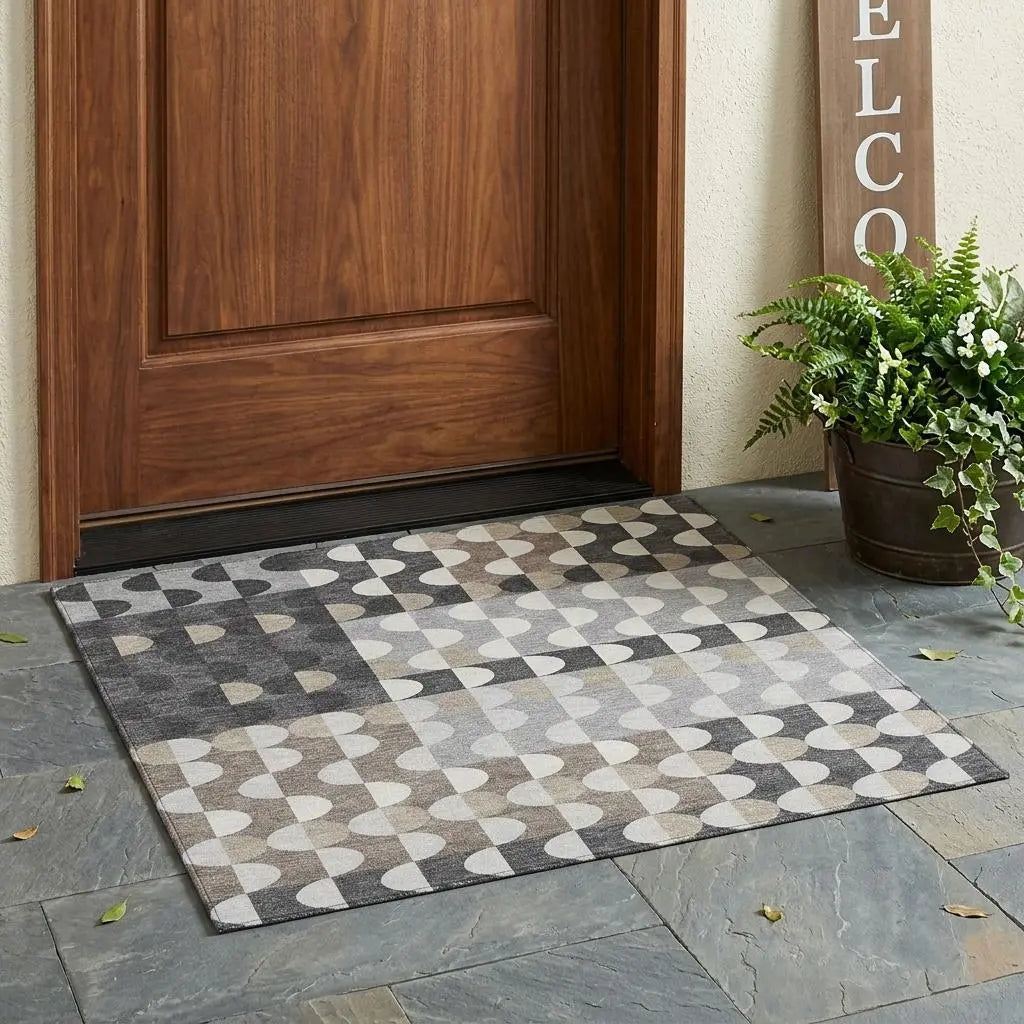 3' X 5' Gray And Silver Geometric Washable Indoor Outdoor Area Rug Homeroots Outdoor