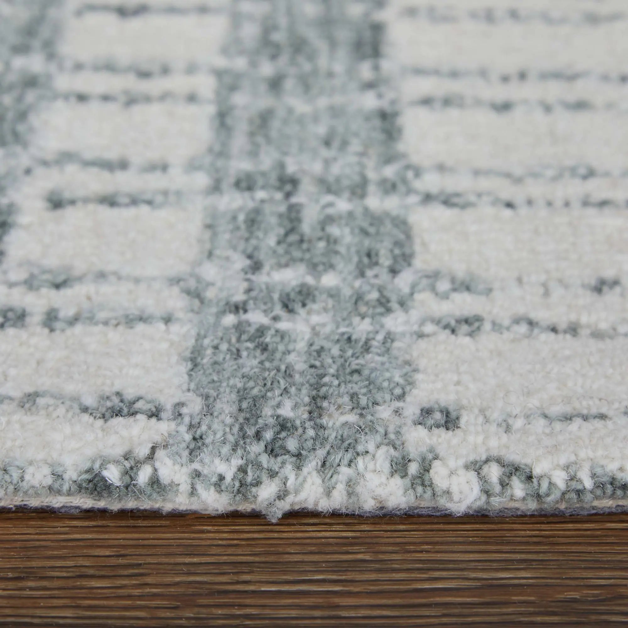 3' X 5' Gray And White Wool Striped Hand Tufted Area Rug Homeroots Home Decor