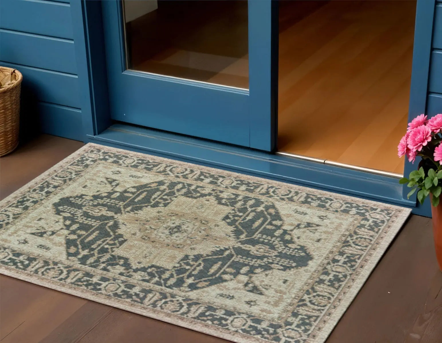 3' X 5' Gray Oriental Stain Resistant Indoor Outdoor Area Rug Homeroots Outdoor