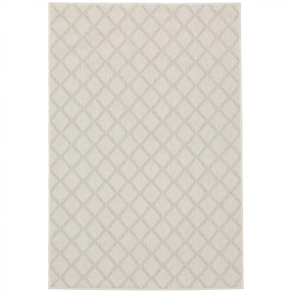 3' X 5' Gray and Ivory Geometric Stain Resistant Indoor Outdoor Area Rug Homeroots Outdoor