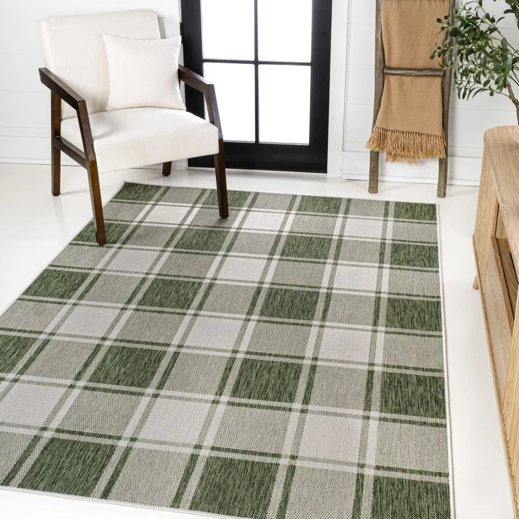 3' X 5' Green And Cream Gingham Indoor Outdoor Area Rug Homeroots Outdoor