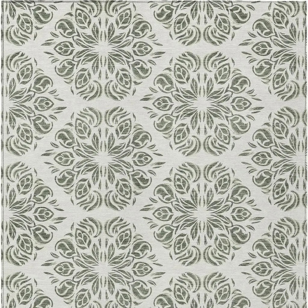3' X 5' Green And Ivory Damask Washable Indoor Outdoor Area Rug Homeroots Outdoor
