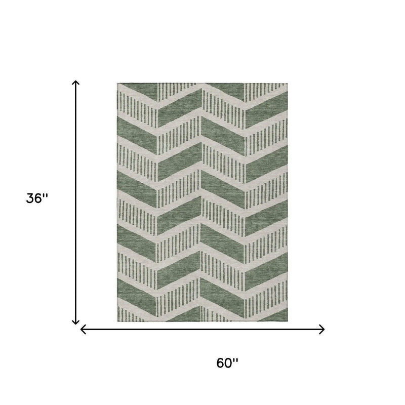 3' X 5' Green And Ivory Geometric Washable Indoor Outdoor Area Rug Homeroots Outdoor