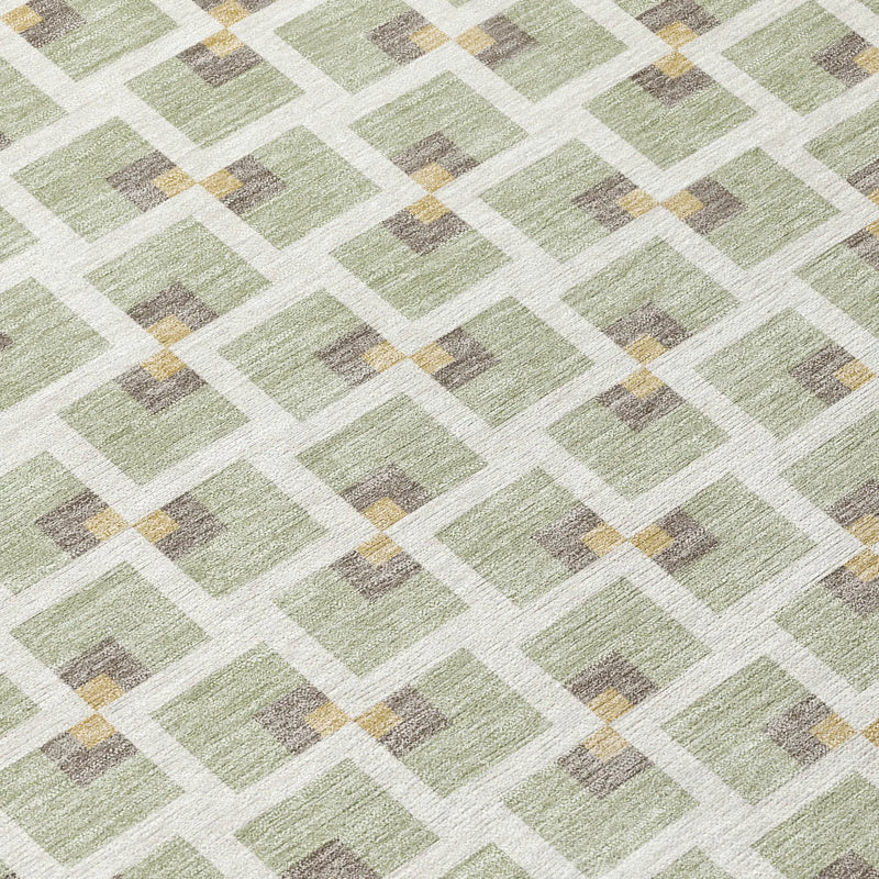 3' X 5' Green And Ivory Geometric Washable Indoor Outdoor Area Rug Homeroots Outdoor