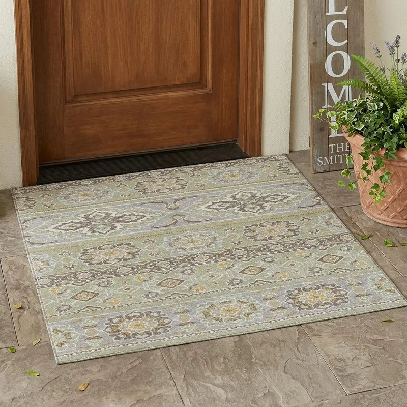 3' X 5' Green And Ivory Tribal Washable Indoor Outdoor Area Rug Homeroots Outdoor