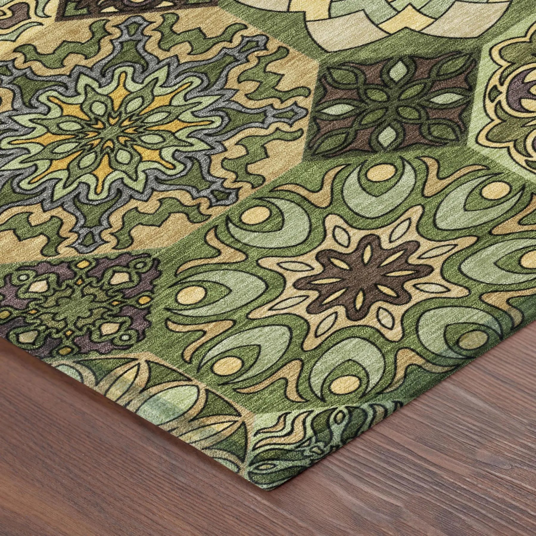 3' X 5' Green And Olive Green Patchwork Washable Indoor Outdoor Area Rug Homeroots Outdoor