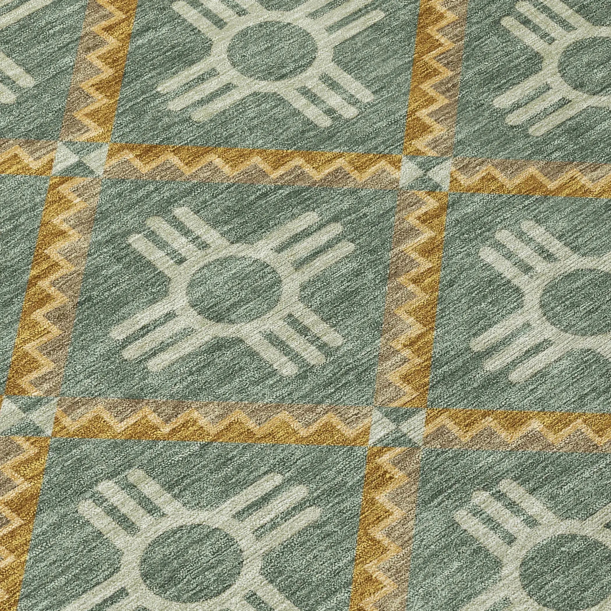 3' X 5' Green And Red Geometric Washable Indoor Outdoor Area Rug Homeroots Outdoor