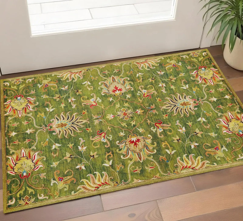3' X 5' Green Red And Ivory New Zealand Lambs Wool Floral Medallion Hand Tufted Area Rug Homeroots Home Decor