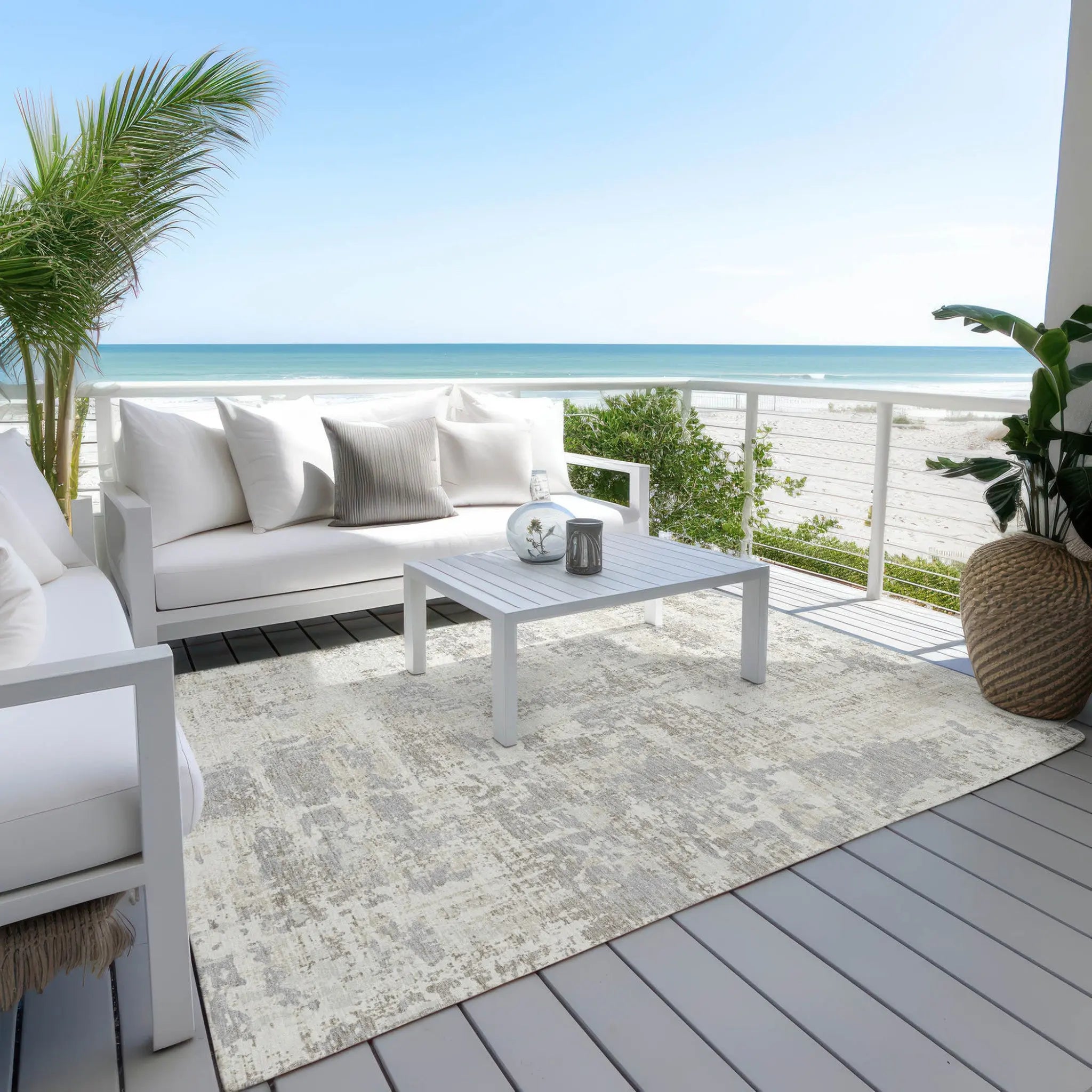 3' X 5' Ivory And Gray Abstract Washable Indoor Outdoor Area Rug Homeroots Outdoor