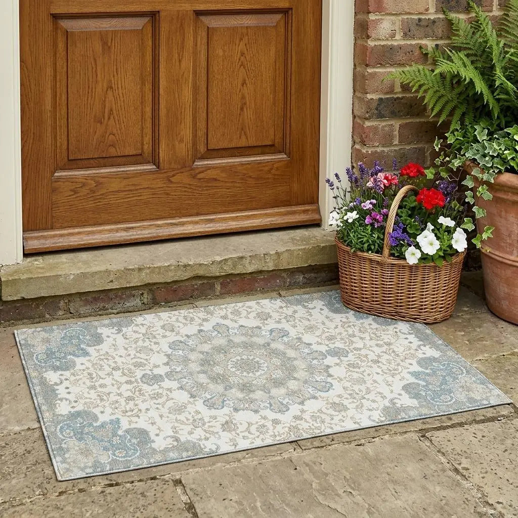 3' X 5' Ivory And Gray Floral Medallion Washable Indoor Outdoor Area Rug Homeroots Outdoor