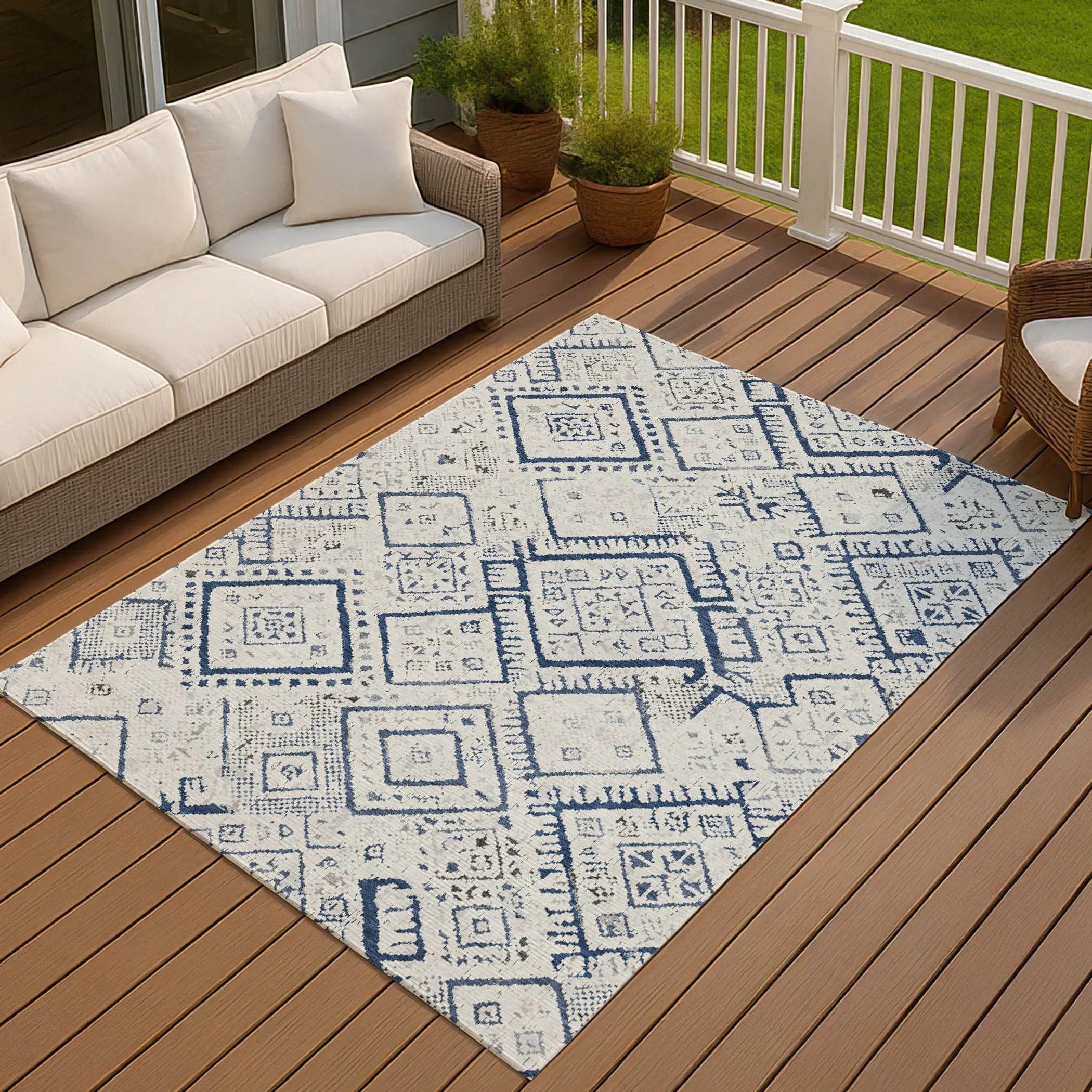 3' X 5' Ivory And Navy Blue Geometric Washable Indoor Outdoor Area Rug Homeroots Outdoor