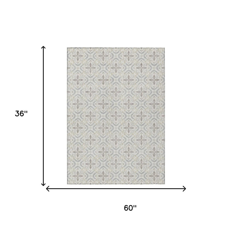 3' X 5' Ivory And Silver Geometric Washable Indoor Outdoor Area Rug Homeroots Outdoor