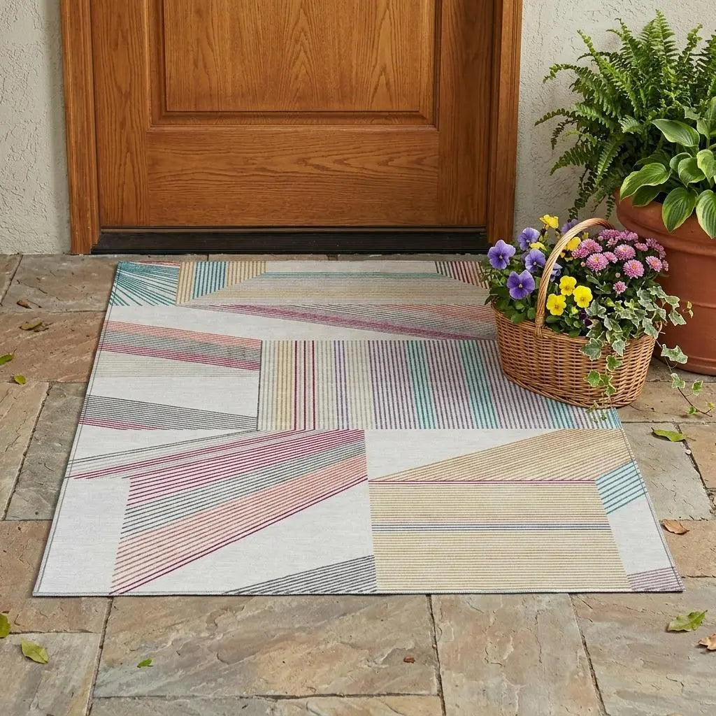 3' X 5' Ivory And Silver Geometric Washable Indoor Outdoor Area Rug Homeroots Outdoor
