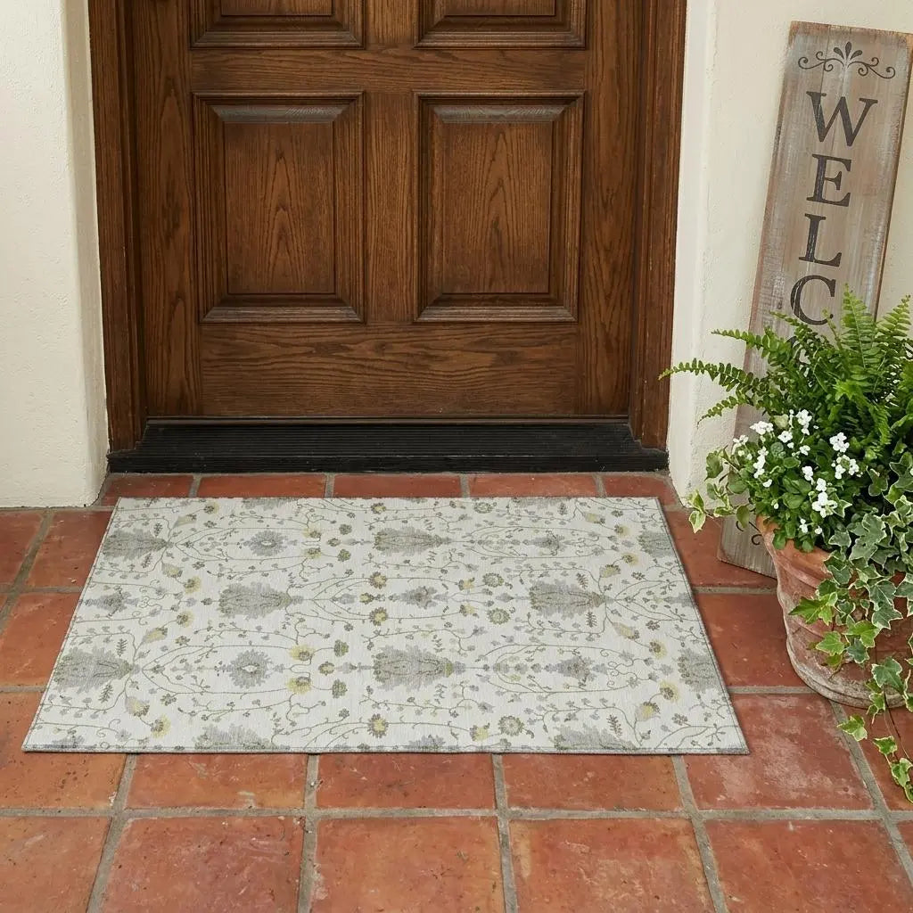 3' X 5' Ivory And Silver Oriental Washable Indoor Outdoor Area Rug Homeroots Outdoor