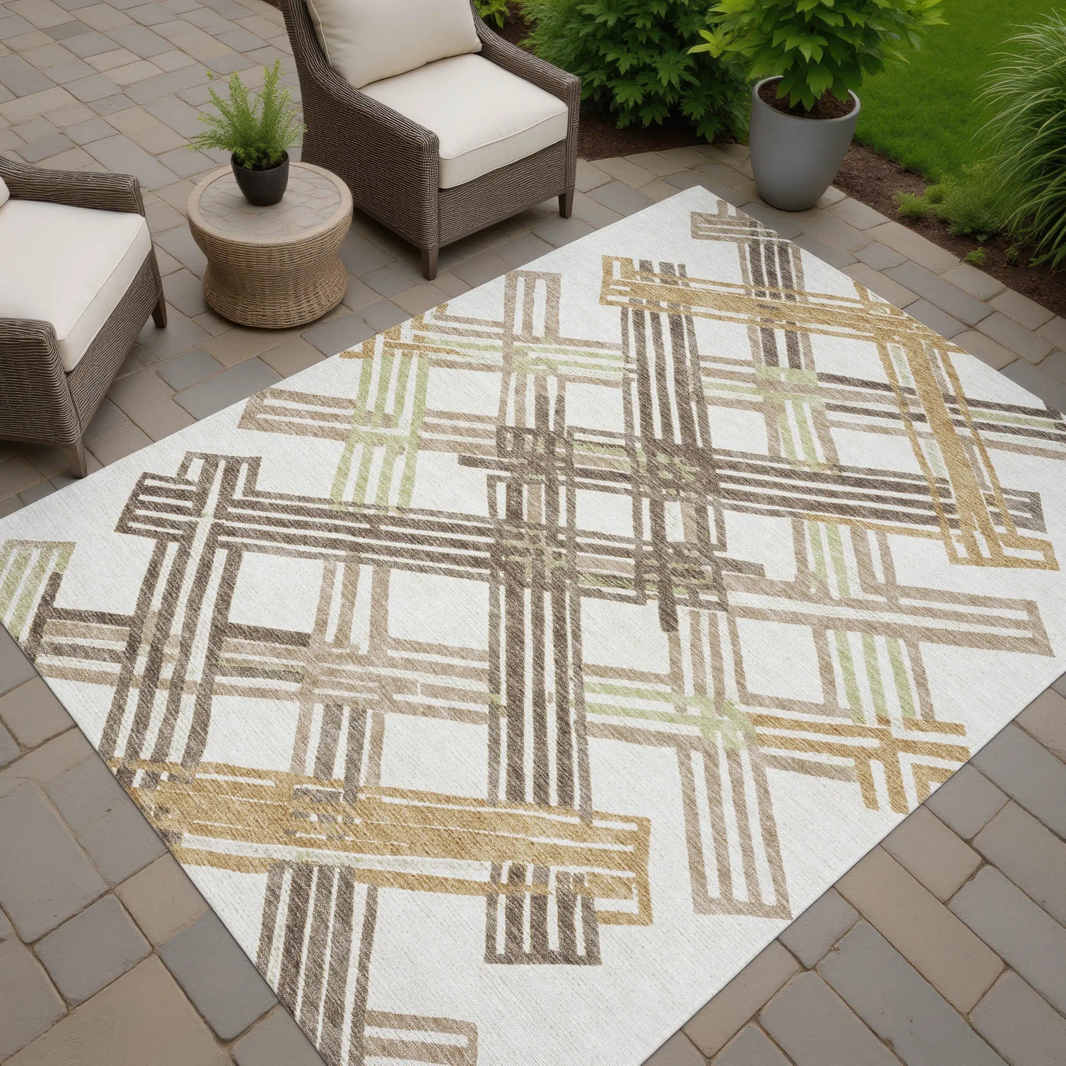 3' X 5' Ivory And Taupe Geometric Washable Indoor Outdoor Area Rug Homeroots Outdoor