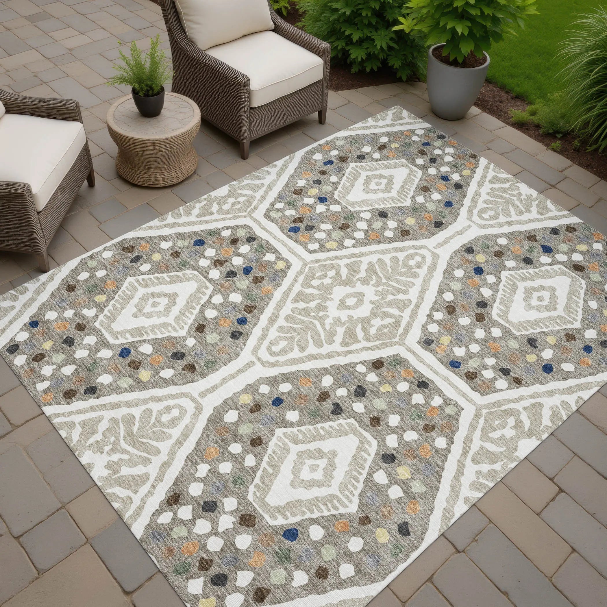 3' X 5' Ivory And Taupe Tribal Washable Indoor Outdoor Area Rug Homeroots Outdoor
