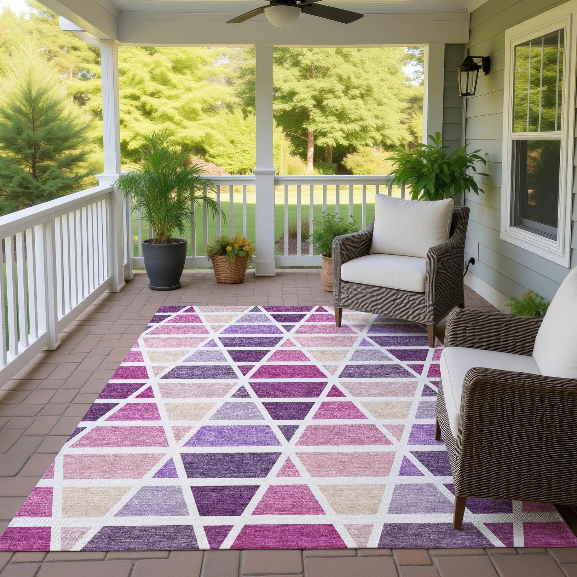 3' X 5' Pink And White Geometric Washable Indoor Outdoor Area Rug Homeroots Outdoor