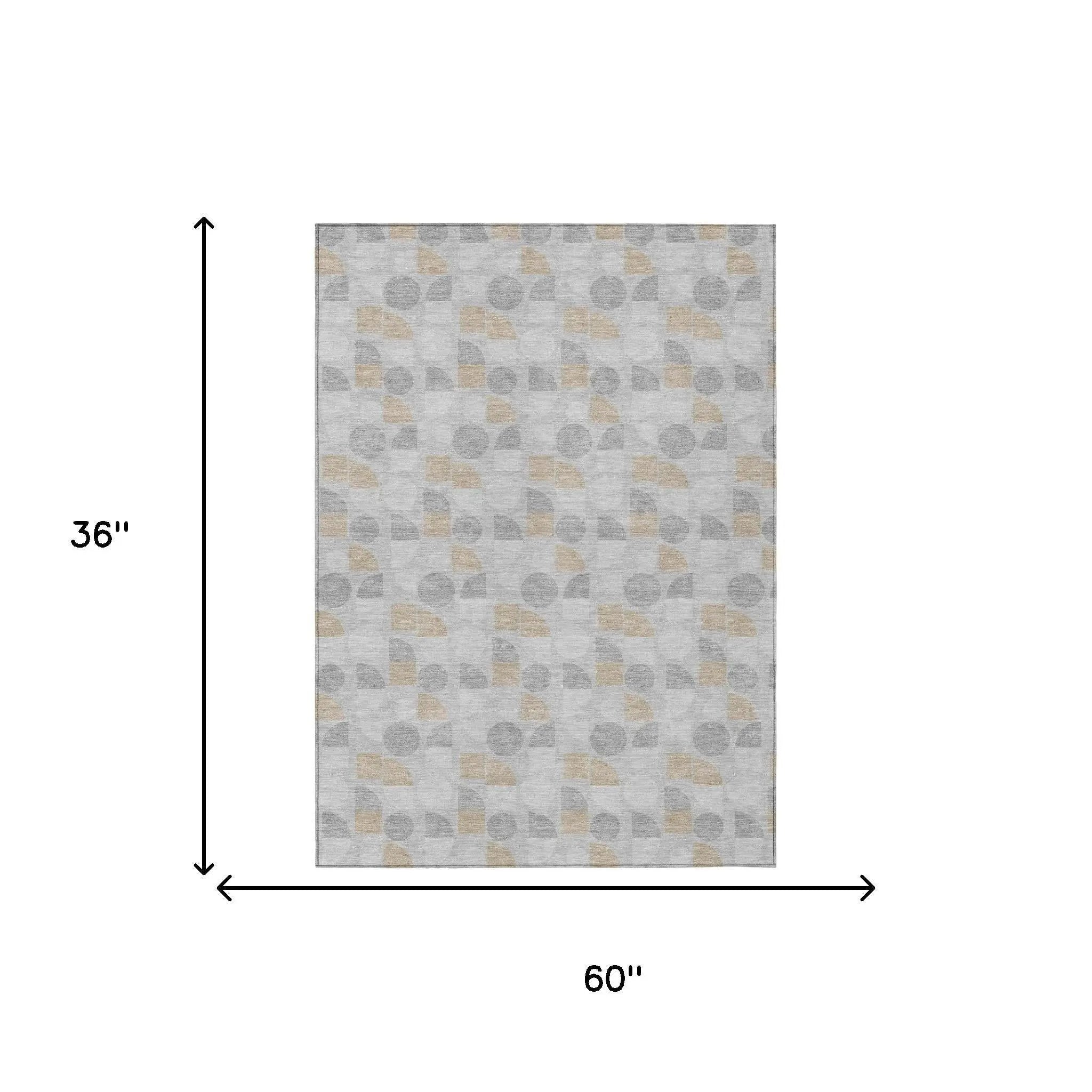 3' X 5' Silver And Gray Geometric Washable Indoor Outdoor Area Rug Homeroots Outdoor