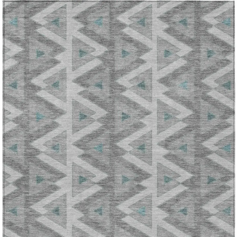 3' X 5' Silver And Gray Geometric Washable Indoor Outdoor Area Rug Homeroots Outdoor