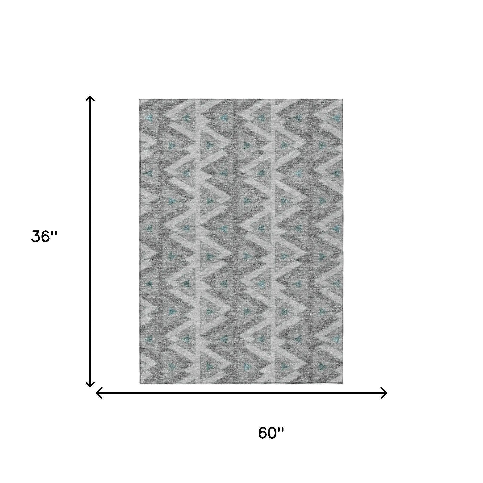 3' X 5' Silver And Gray Geometric Washable Indoor Outdoor Area Rug Homeroots Outdoor