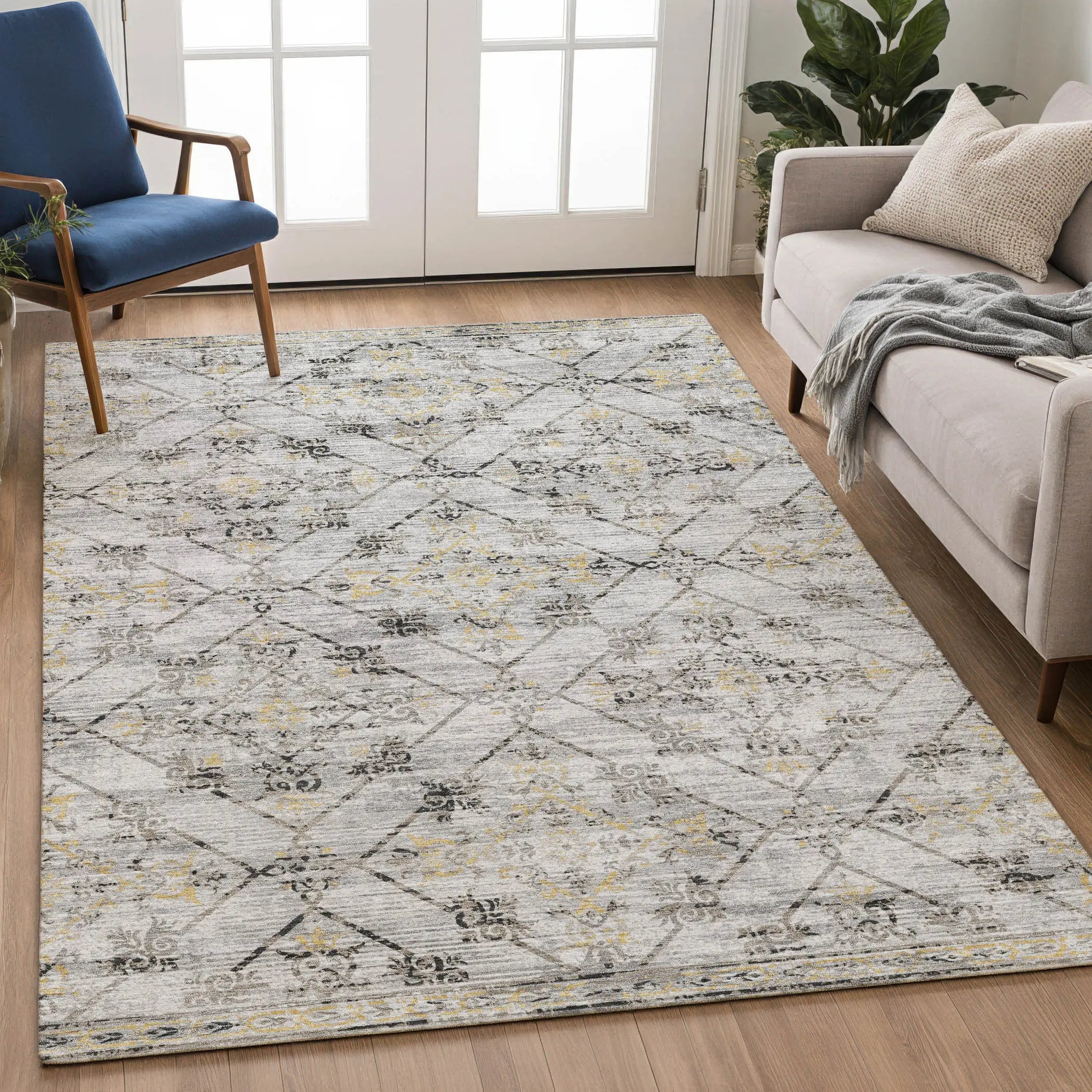 3' X 5' Silver And Ivory Geometric Washable Indoor Outdoor Area Rug Homeroots Outdoor