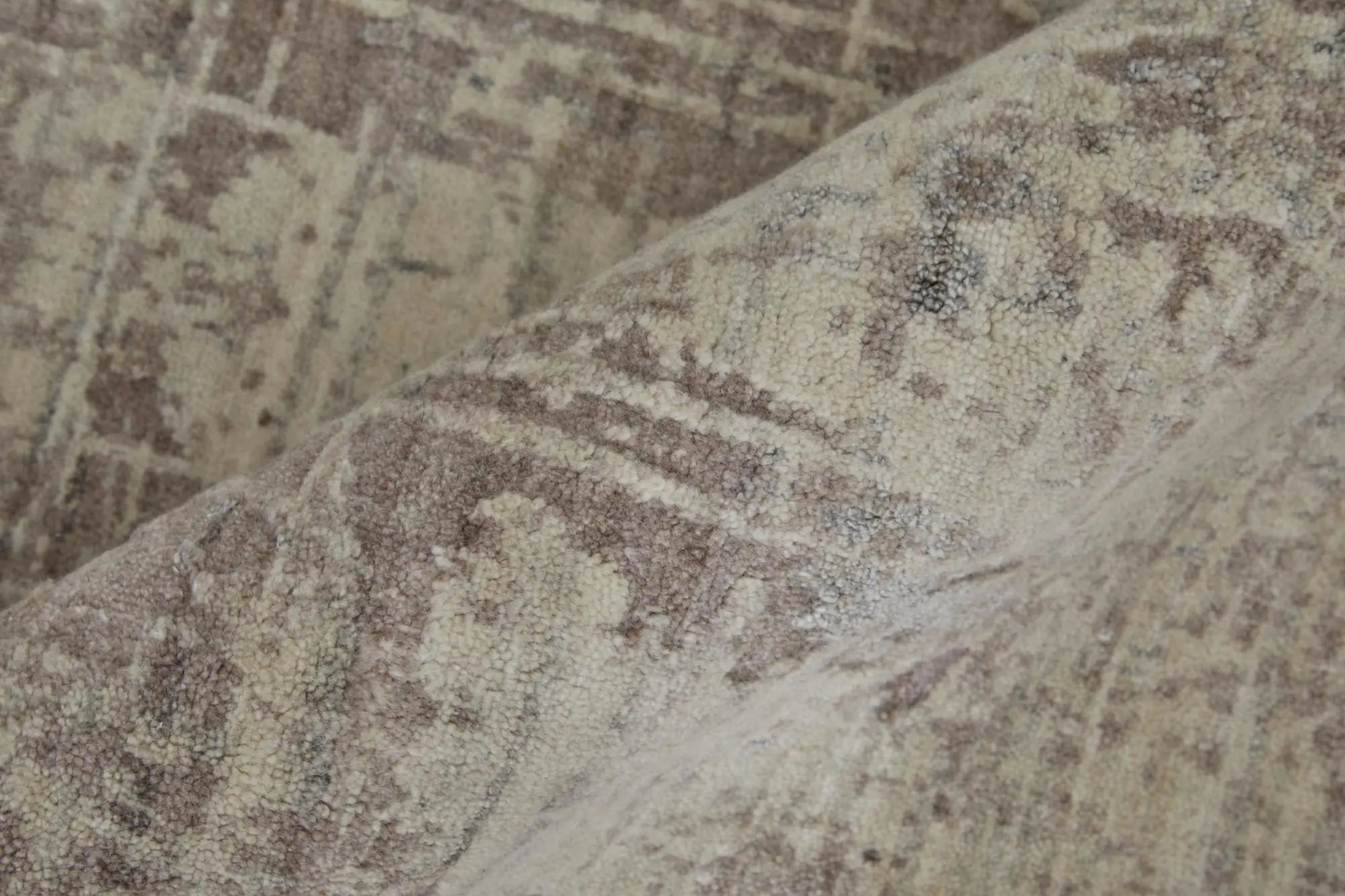 3' X 5' Tan Pink And Gray Abstract Hand Woven Area Rug Homeroots Home Decor