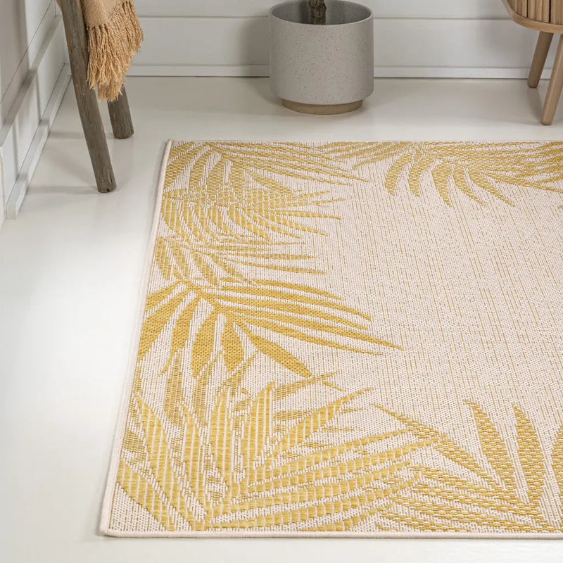3' X 5' Yellow And Cream Floral Indoor Outdoor Area Rug Homeroots Outdoor