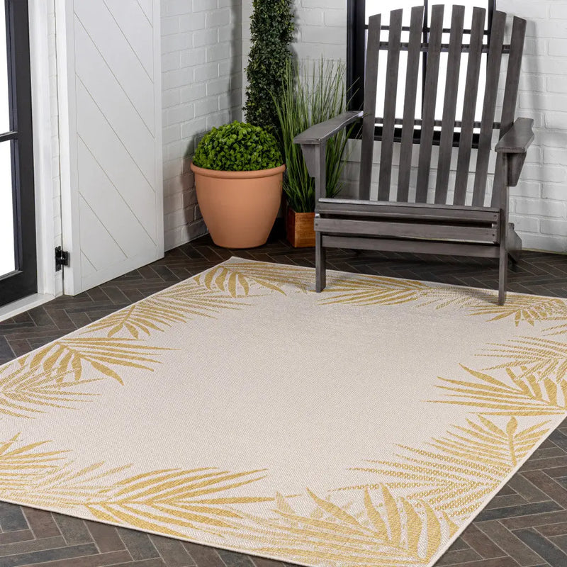 3' X 5' Yellow And Cream Floral Indoor Outdoor Area Rug Homeroots Outdoor