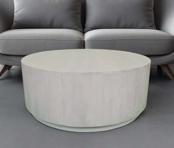 42" Rustic White Solid Wood Round Distressed Coffee Table Homeroots Living Room
